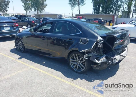 2018 Lexus Is 300 z USA, uszkodzony, nr VIN JTHBA1D24J5061958